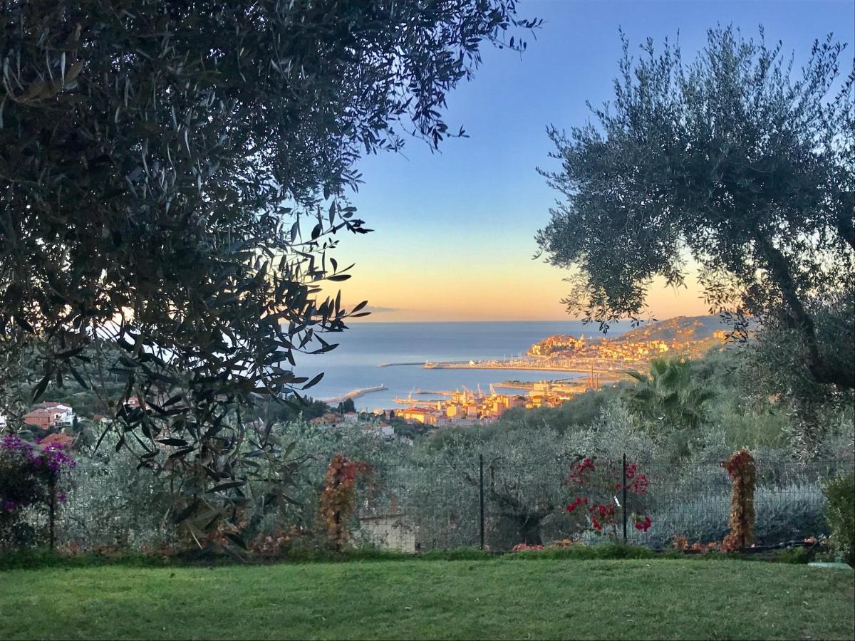 Le Jardin Sur Mer Avec Bike Et Mtb Tour Hotel Imperia Exterior photo