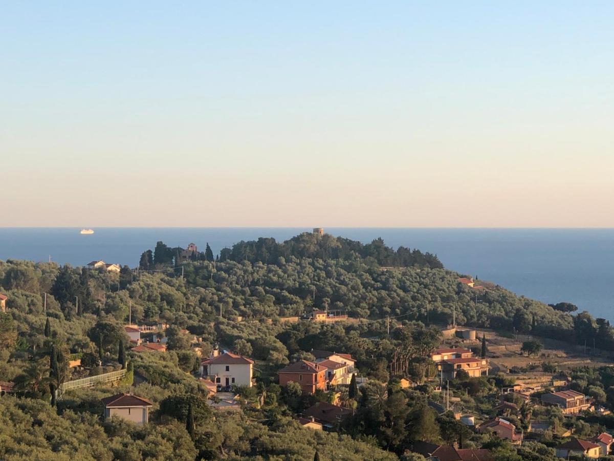 Le Jardin Sur Mer Avec Bike Et Mtb Tour Hotel Imperia Exterior photo